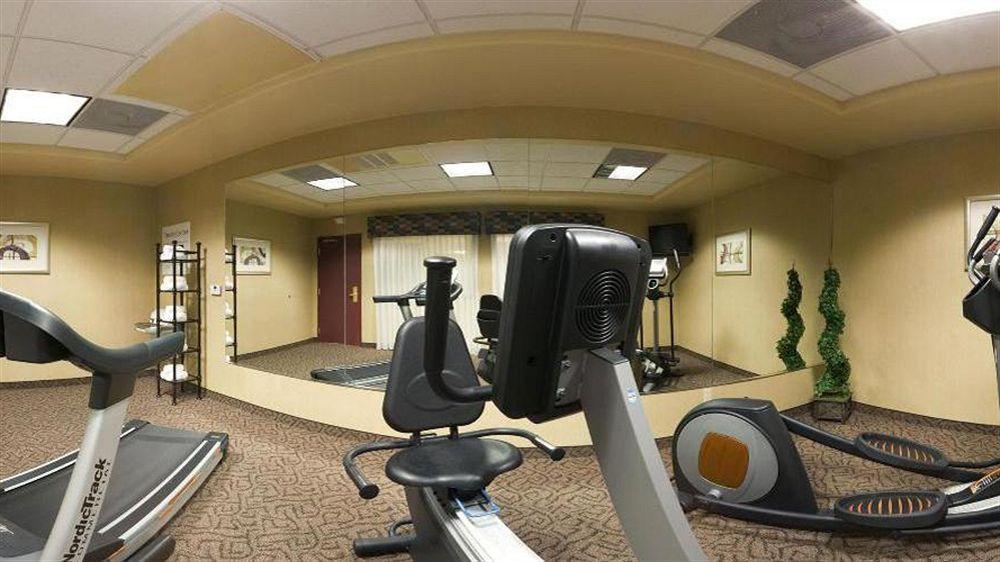 Holiday Inn Express & Suites Dinuba West By Ihg Εξωτερικό φωτογραφία