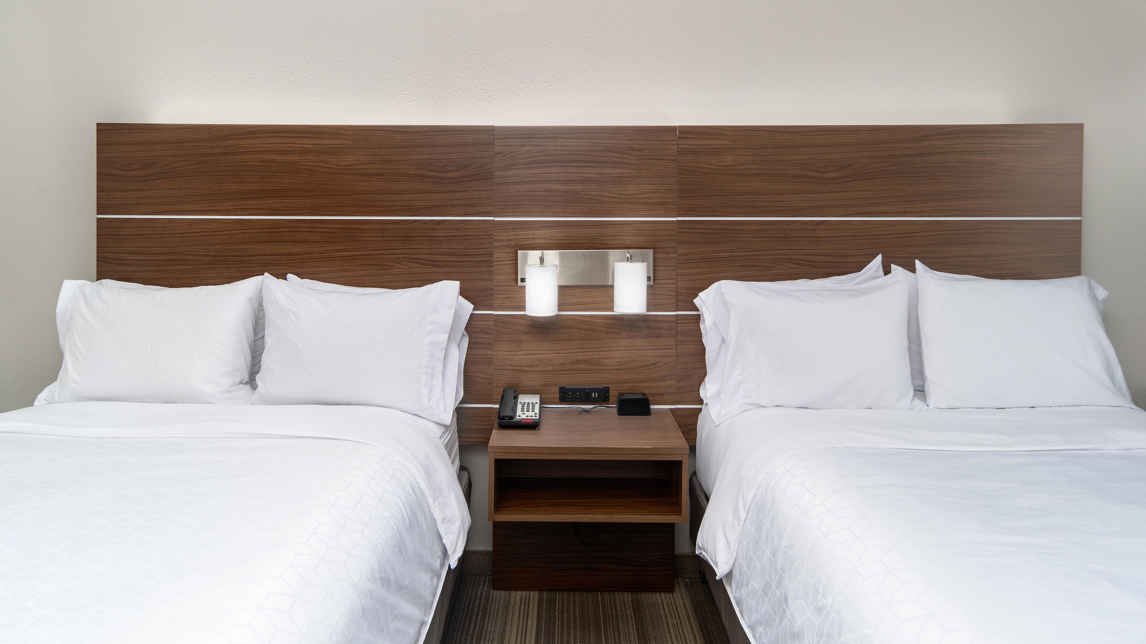 Holiday Inn Express & Suites Dinuba West By Ihg Εξωτερικό φωτογραφία