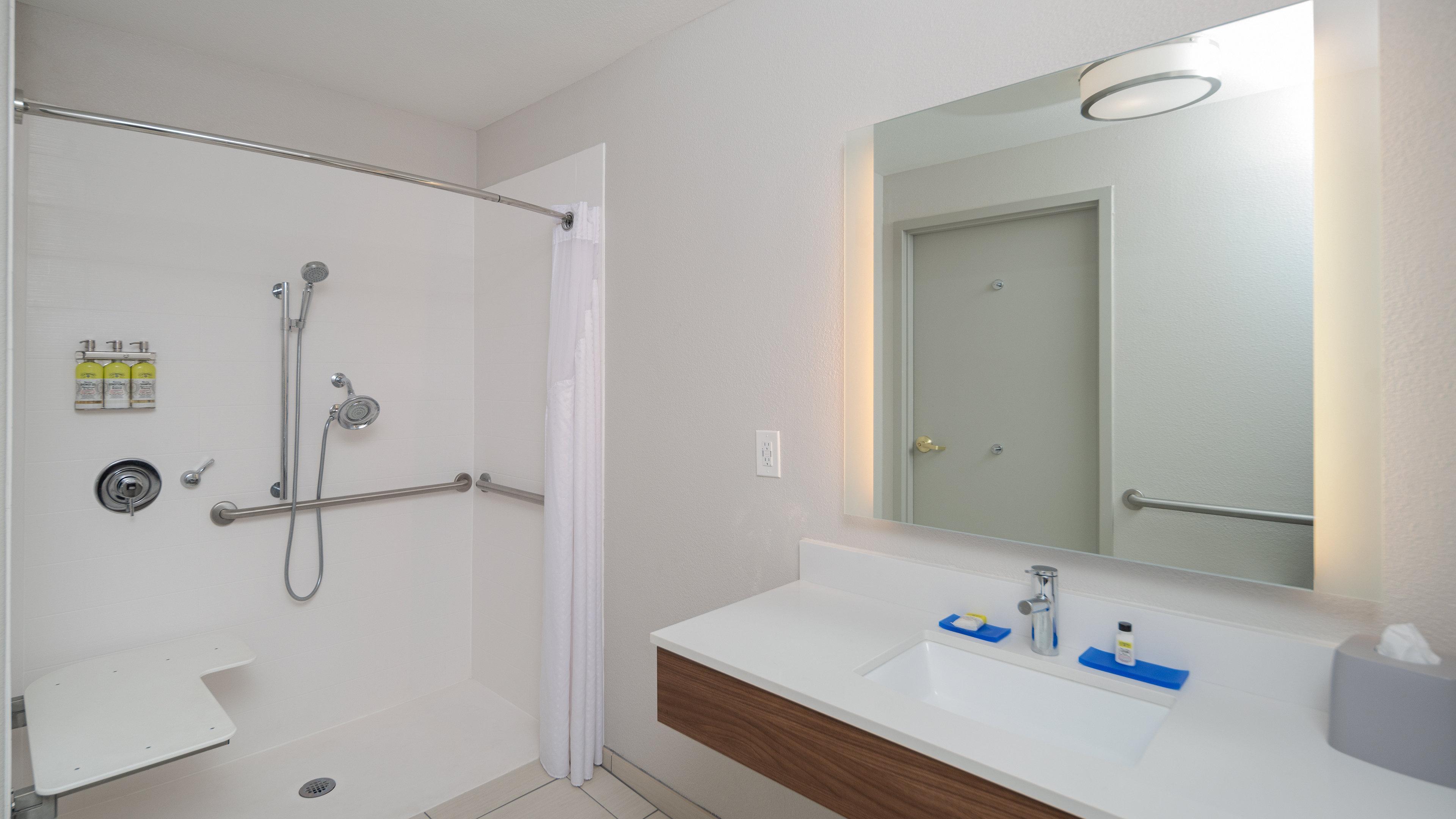 Holiday Inn Express & Suites Dinuba West By Ihg Εξωτερικό φωτογραφία
