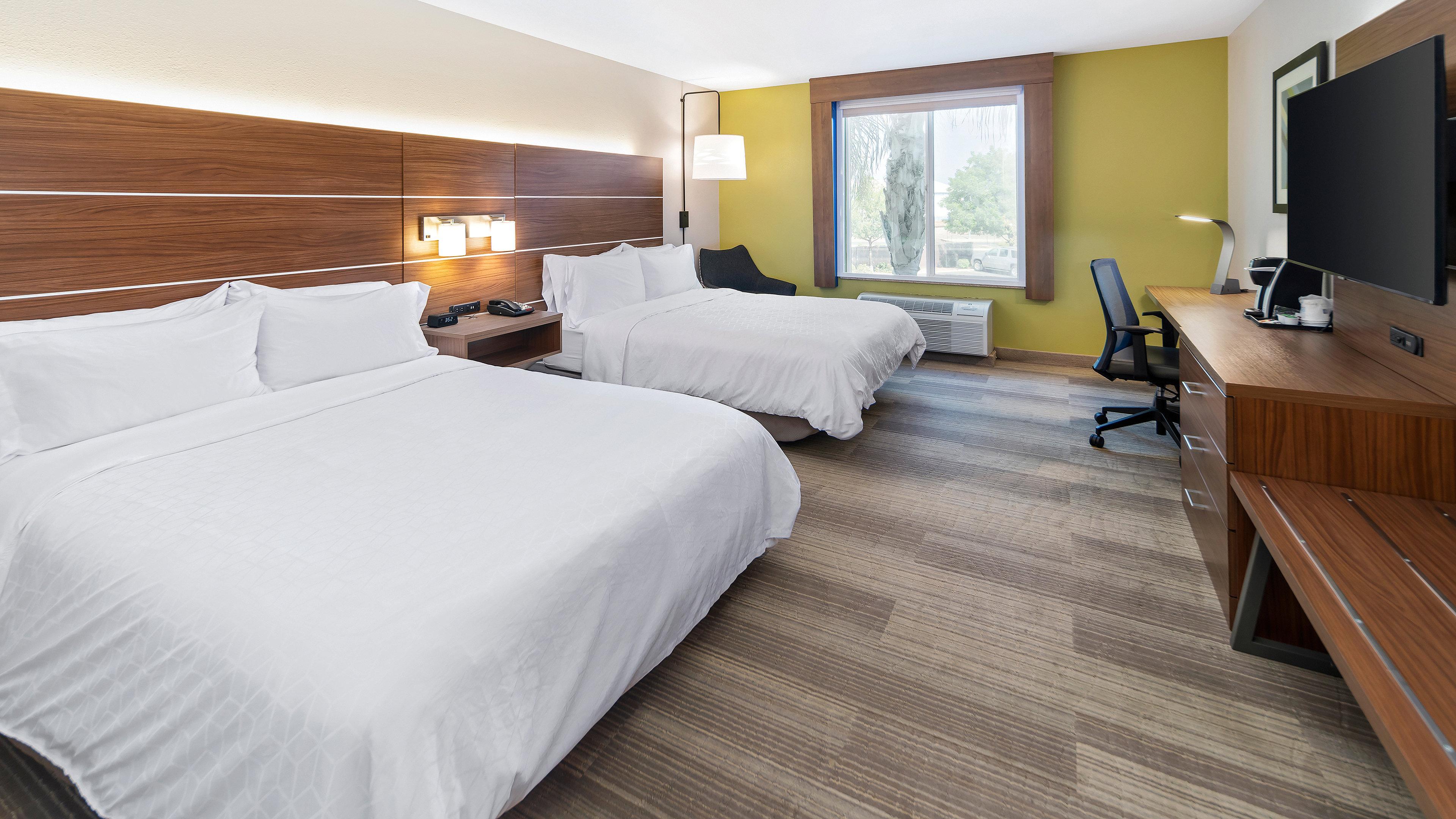 Holiday Inn Express & Suites Dinuba West By Ihg Εξωτερικό φωτογραφία