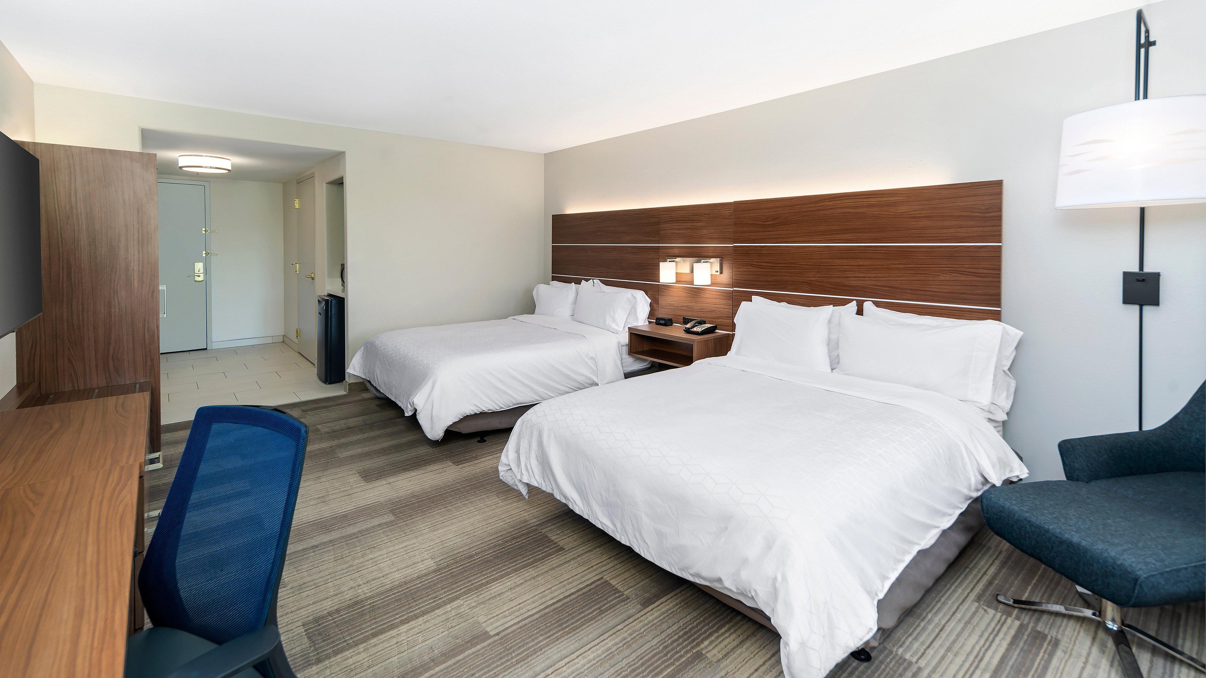Holiday Inn Express & Suites Dinuba West By Ihg Εξωτερικό φωτογραφία