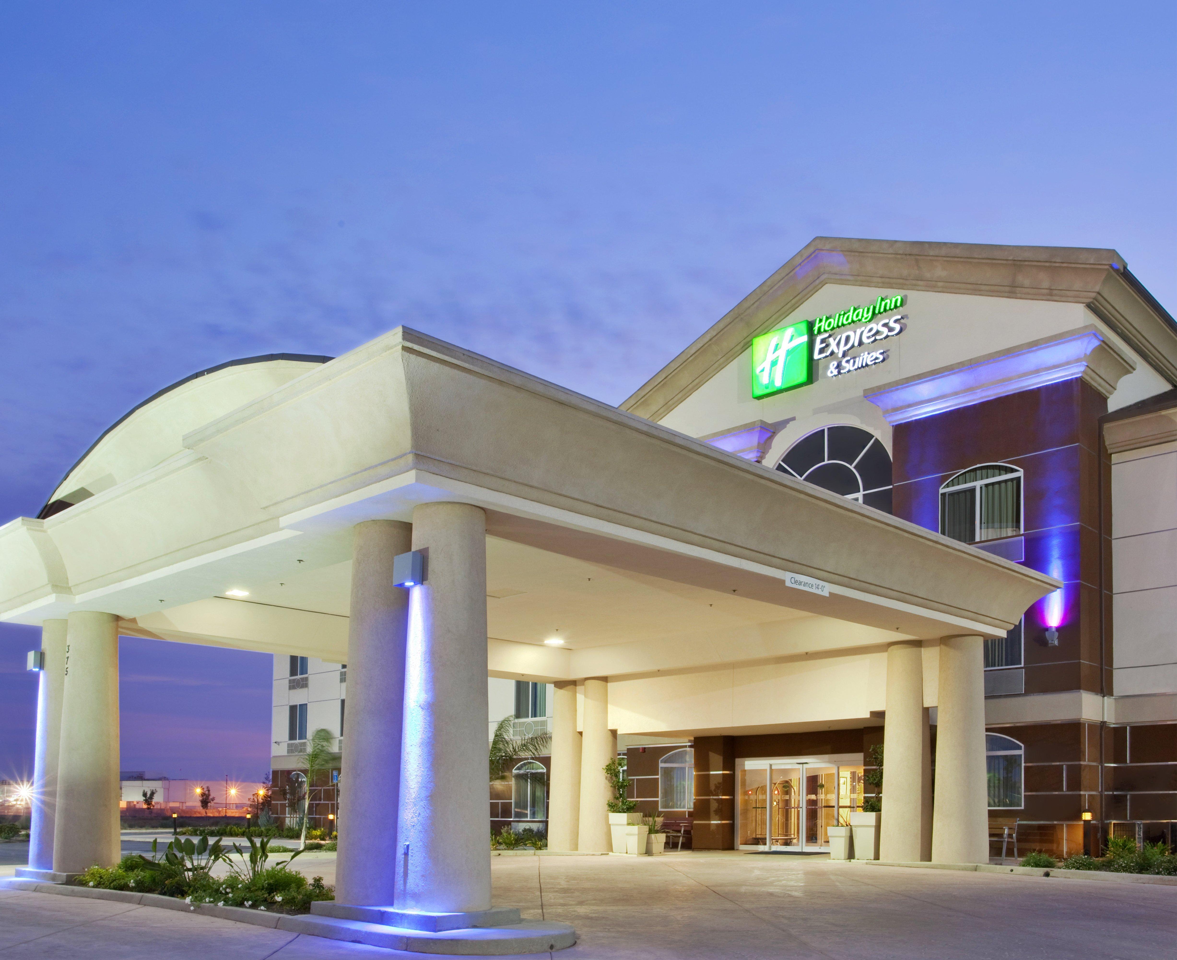 Holiday Inn Express & Suites Dinuba West By Ihg Εξωτερικό φωτογραφία