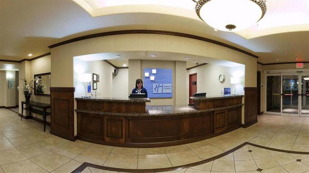 Holiday Inn Express & Suites Dinuba West By Ihg Εξωτερικό φωτογραφία